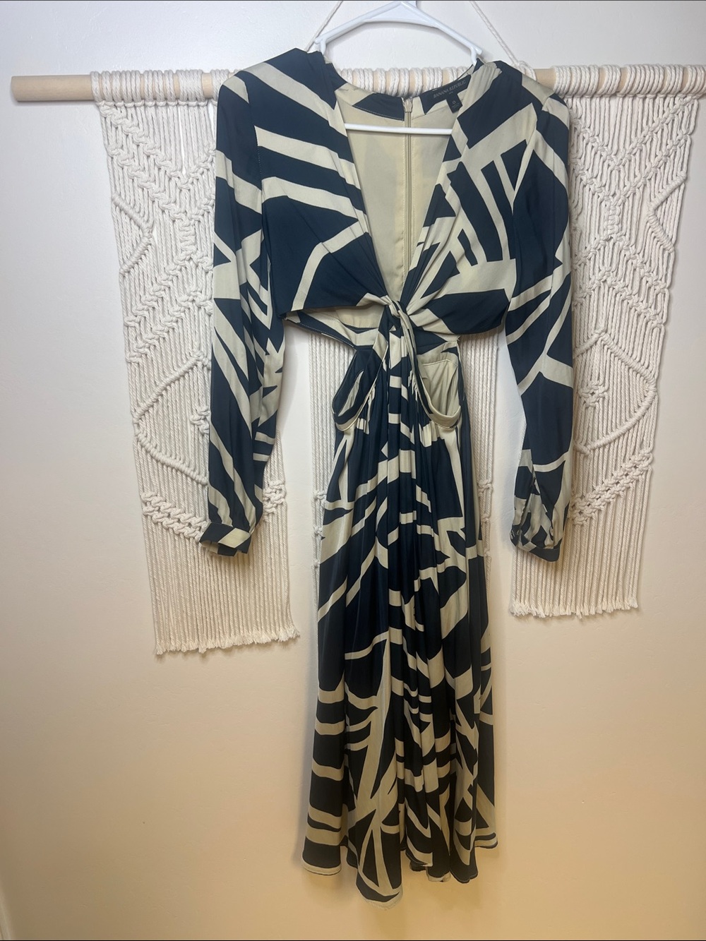 Banana Republic Factory Long Sleeve Tie-Front Maxi Dress in Black and Cream